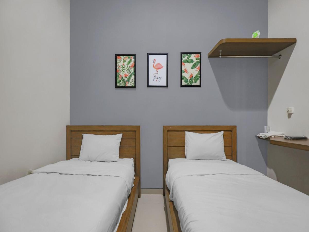 Casa Ts 16 Hotel Malang Exterior foto