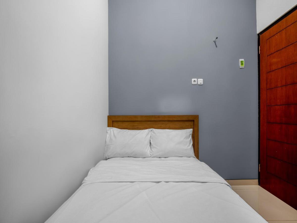 Casa Ts 16 Hotel Malang Exterior foto