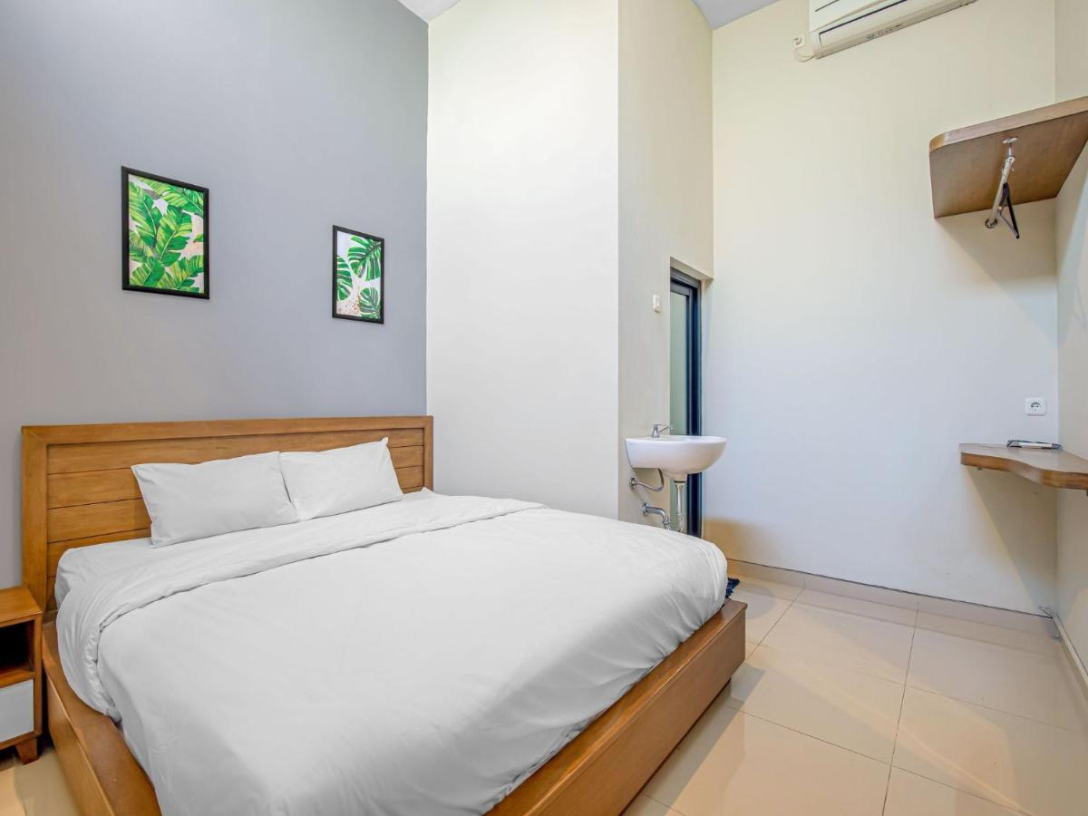 Casa Ts 16 Hotel Malang Exterior foto